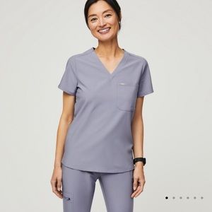 Figs LIMITED EDITION Scrub Set: Vapor Blue Space Dye